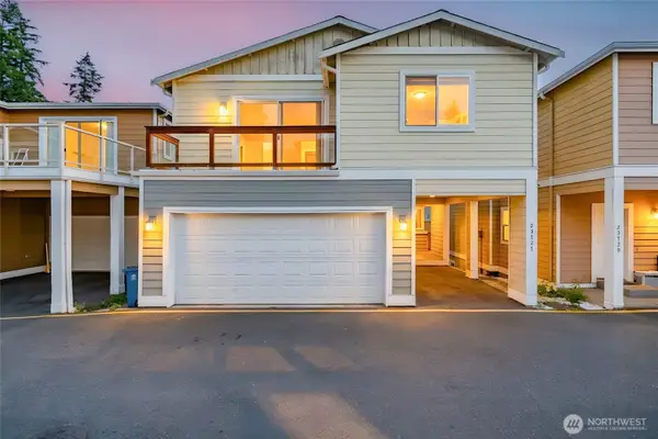 23727 80th Court W, Edmonds, WA 98026