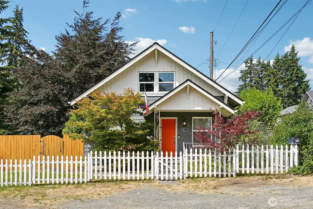 811 S 88th Street, Tacoma, WA 98444 - #1