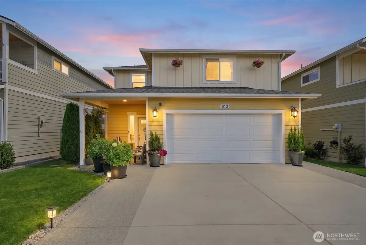 613 Stacey Place, Sedro Woolley, WA 98284 - #1
