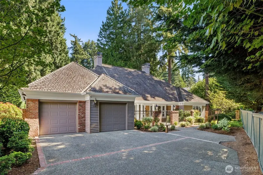 1434 108th Avenue Ne, Bellevue, WA 98004 - #2