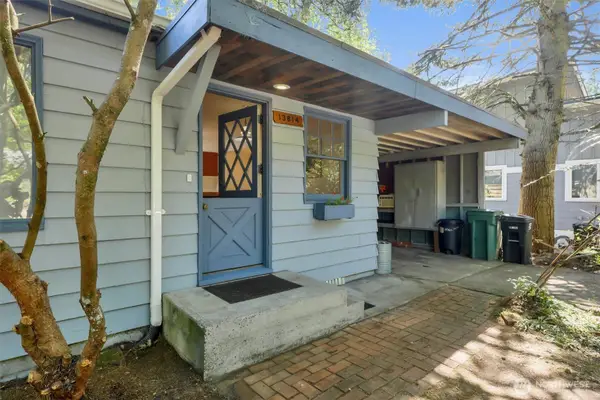 13814 26th Avenue Ne, Seattle, WA 98125