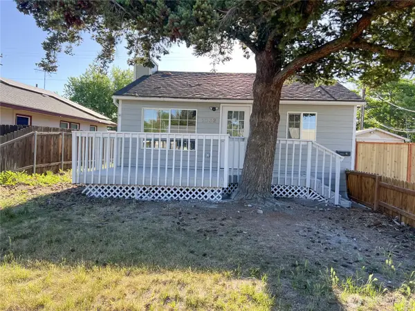 1032 Wright Avenue, Richland, WA 99354