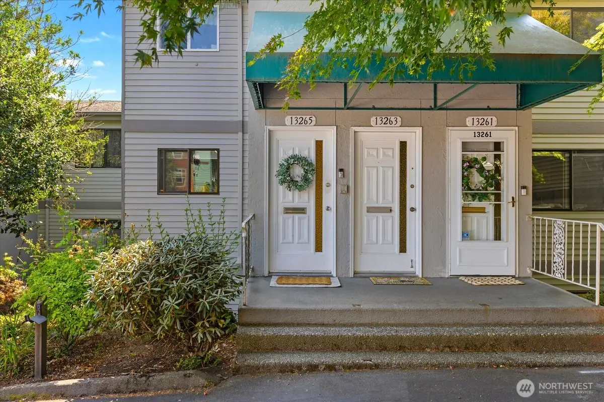 13265 15th Avenue Ne #B10, Seattle, WA 98125 - #1