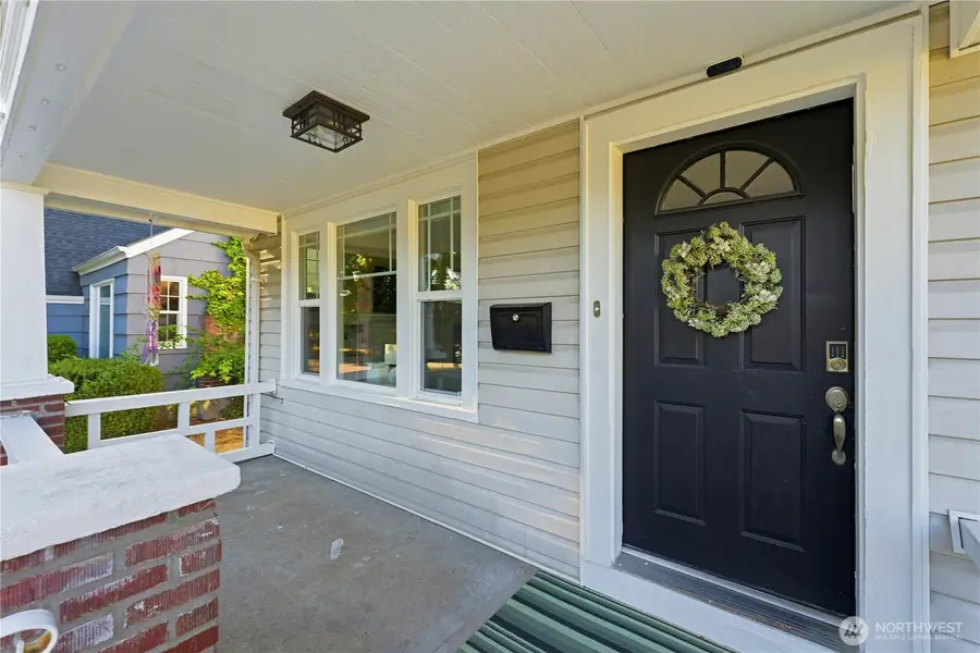 3417 N 8th Street, Tacoma, WA 98406 - #2