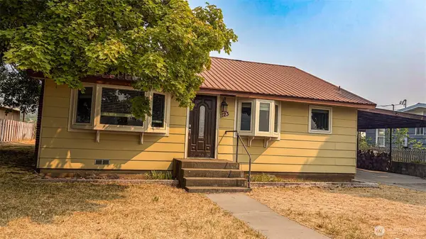 1123 Central Avenue, Oroville, WA 98844