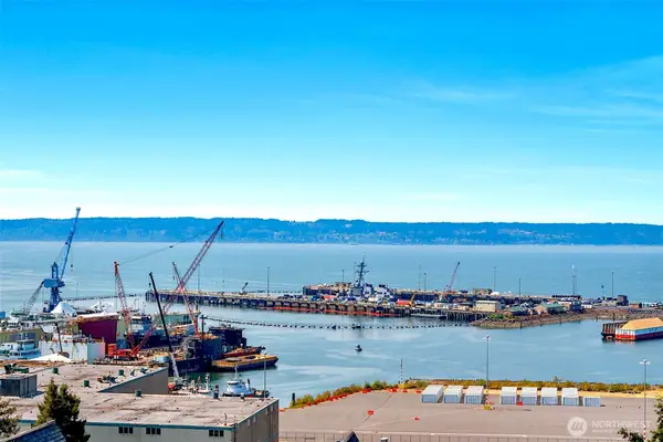 2522 Rucker Avenue #303, Everett, WA 98201