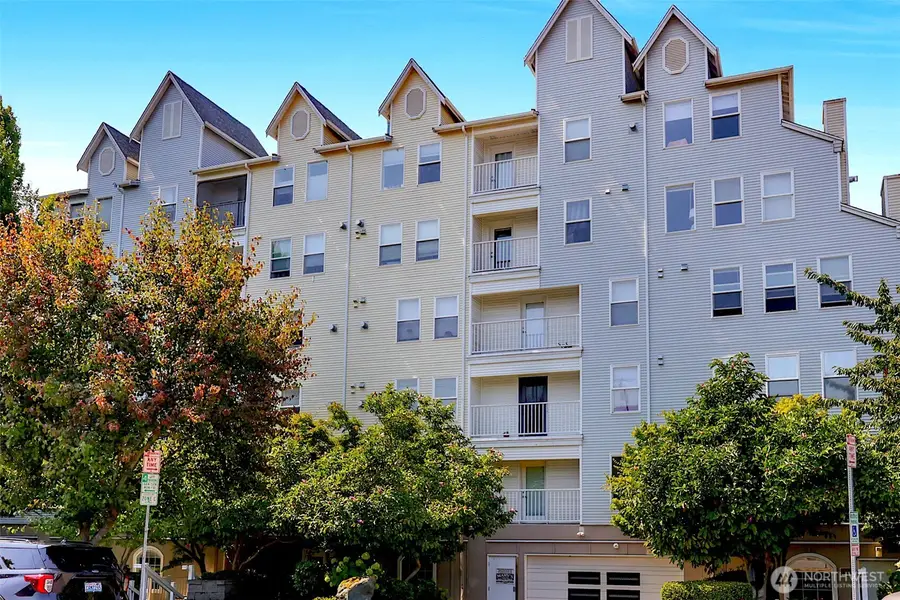 2522 Rucker Avenue #303, Everett, WA 98201 - #2