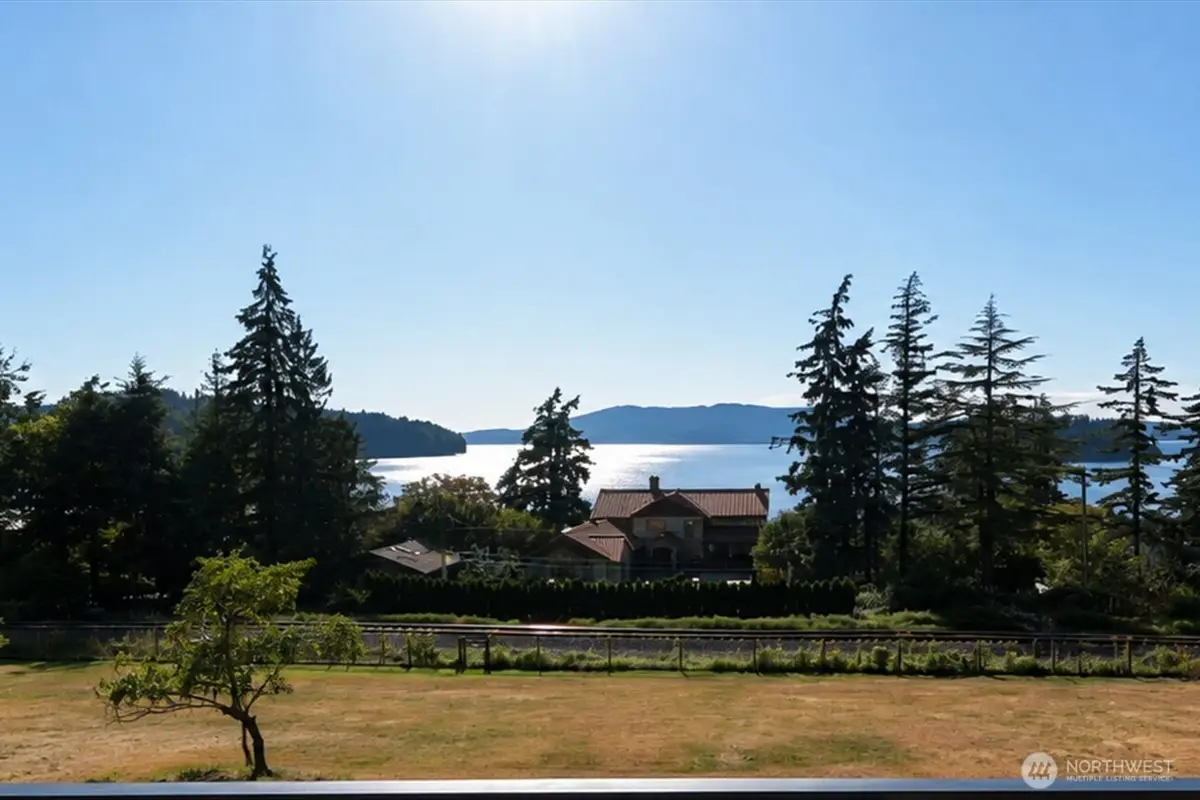 907 Chuckanut Drive, Bellingham, WA 98229 - #1