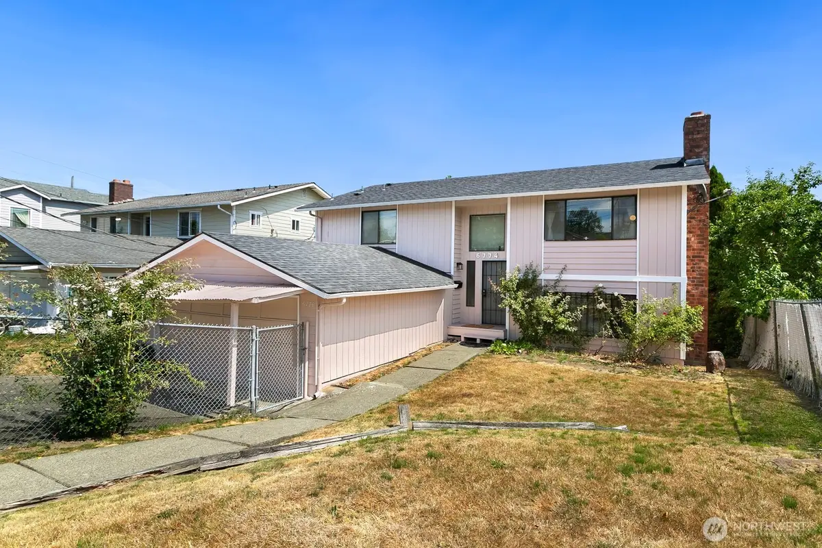 6774 28th Avenue S, Seattle, WA 98108 - #1