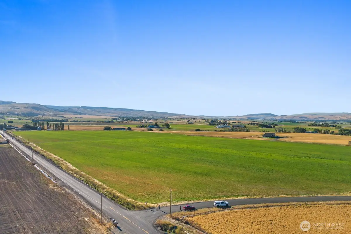 2 Edge Bluff Loop, Ellensburg, WA 98926 - #1