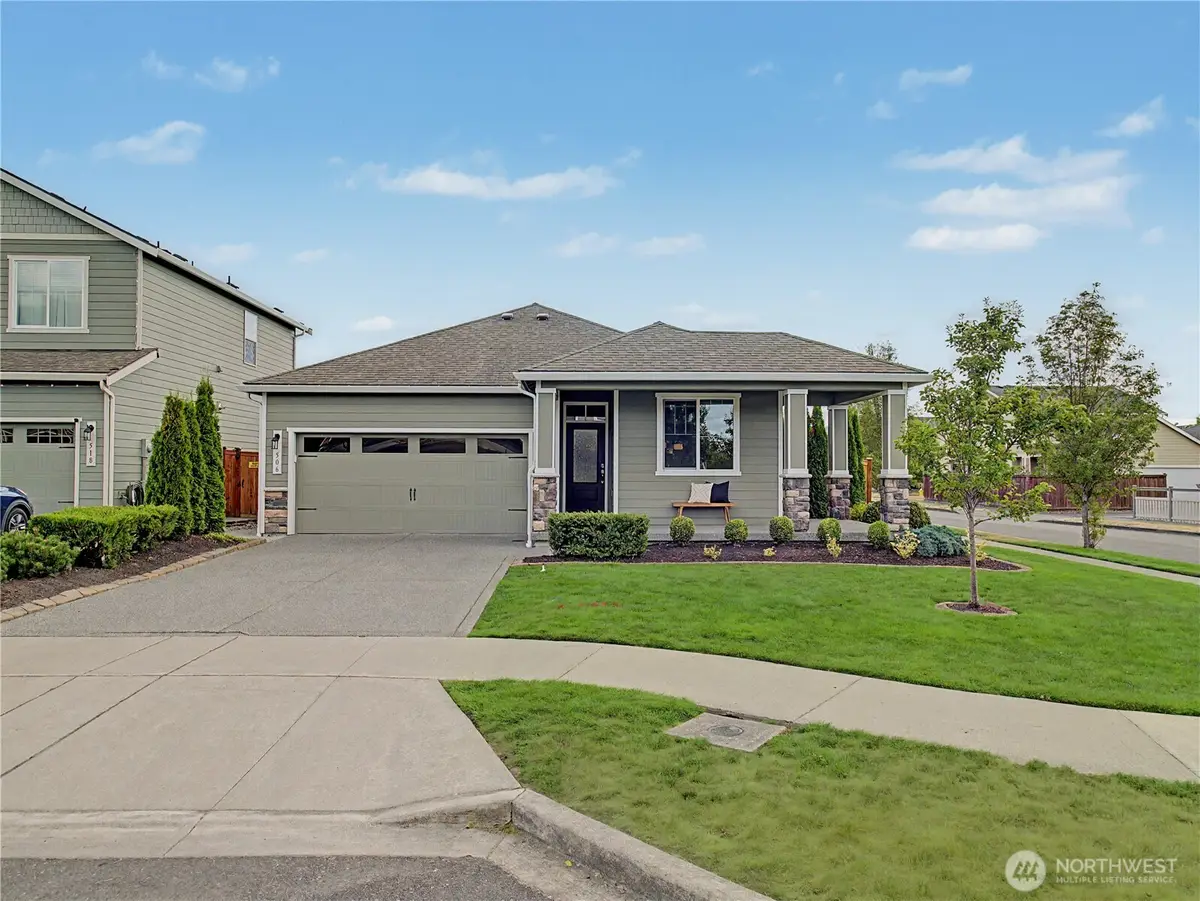 506 Bondgard Avenue E, Enumclaw, WA 98022 - #1