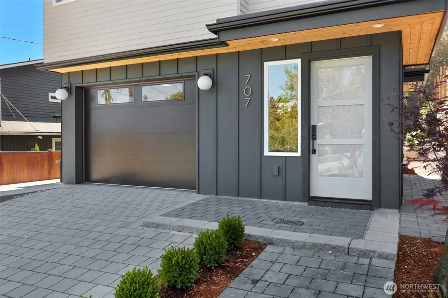 707 N 65th Street, Seattle, WA 98103 - #2