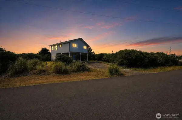 1285 Fairwood Drive Sw, Ocean Shores, WA 98569