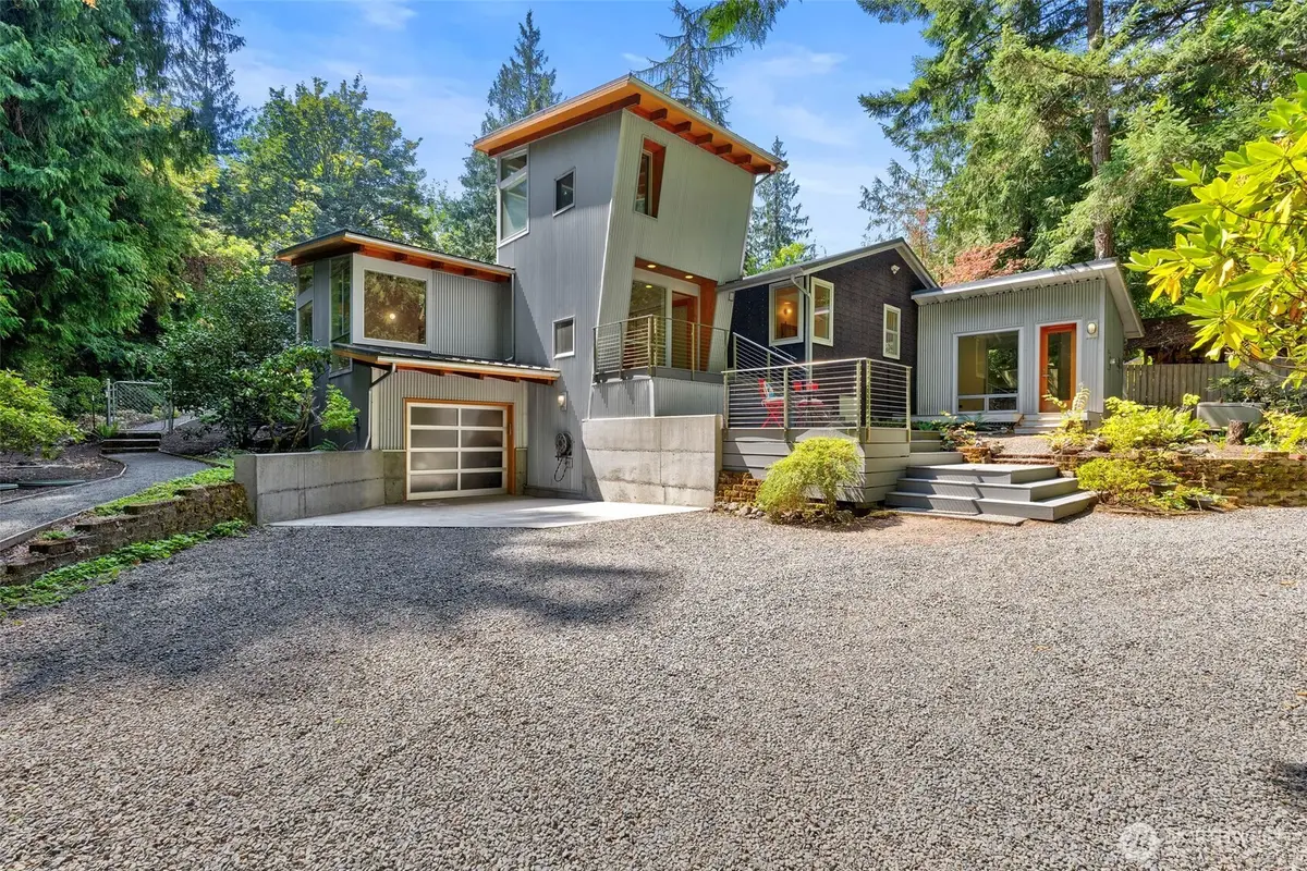 7641 NE North Street, Bainbridge Island, WA 98110 - #1