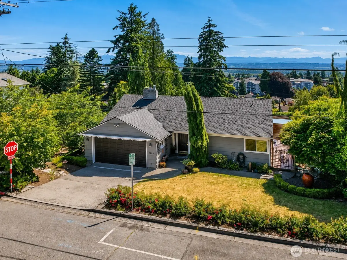 3703 Federal Avenue, Everett, WA 98201 - #1