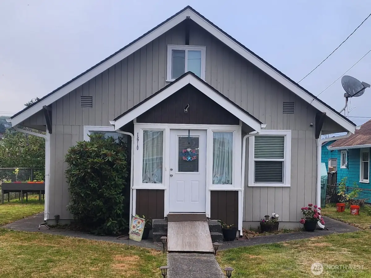 1610 Morgan Street, Aberdeen, WA 98520 - #1