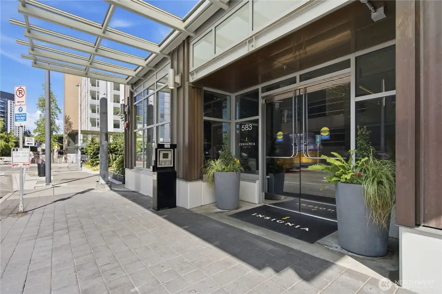 583 Battery Street #1505N, Seattle, WA 98121 - #2