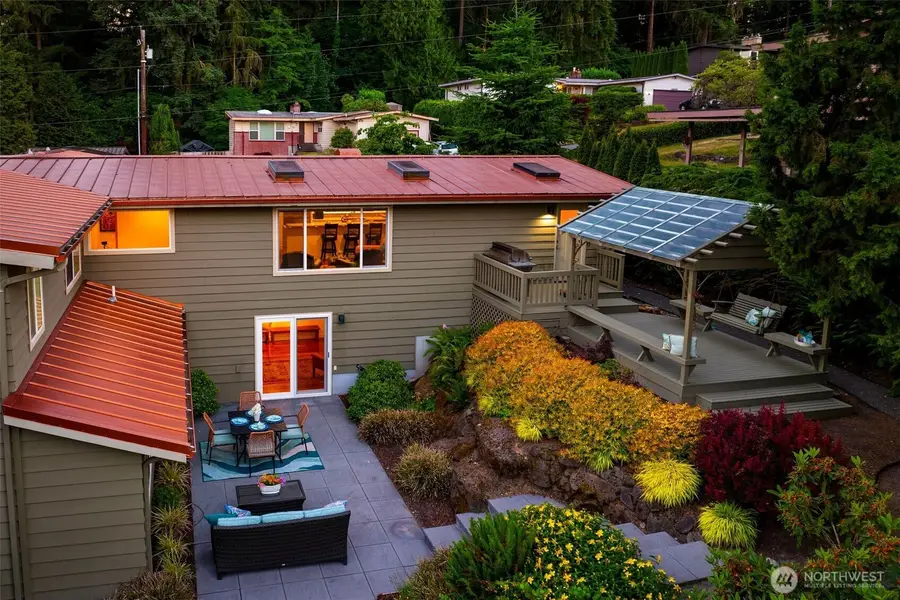 15734 SE 26th Street, Bellevue, WA 98008 - #2