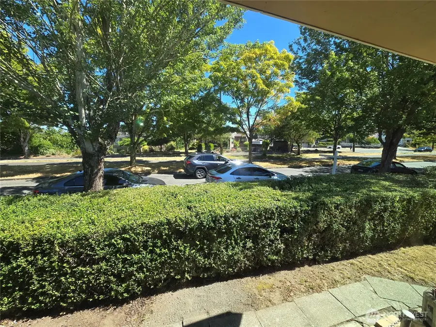 8907 Beacon Avenue S, Seattle, WA 98118 - #2