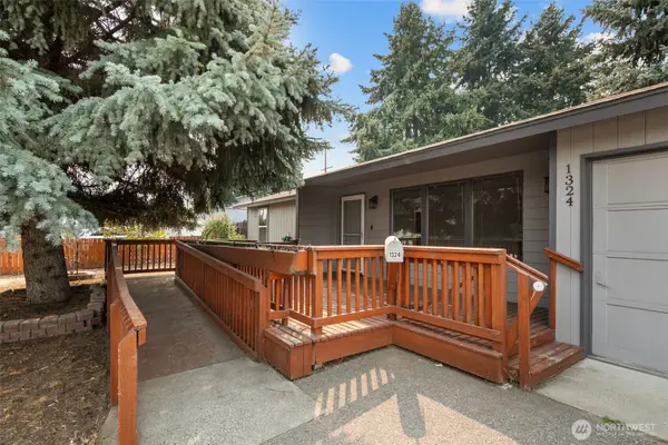 1324 Cascade Street, Wenatchee, WA 98801
