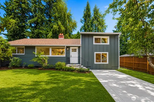 1638 N 190th Street, Shoreline, WA 98133