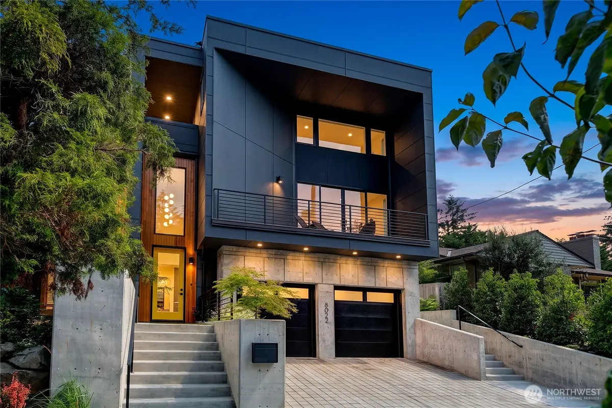 8022 Fauntleroy Way Sw, Seattle, WA 98136 - #1