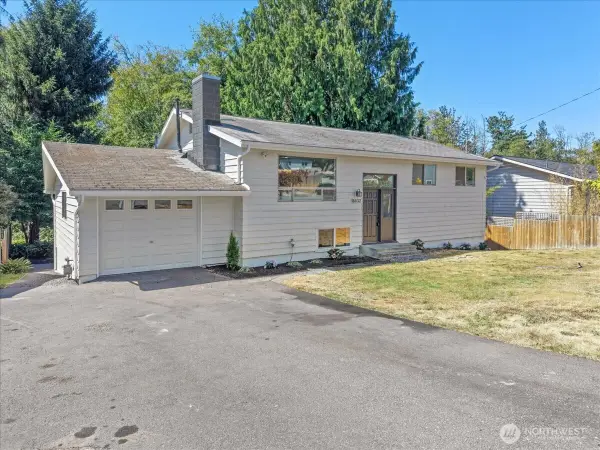 16032 22nd Avenue W, Lynnwood, WA 98087