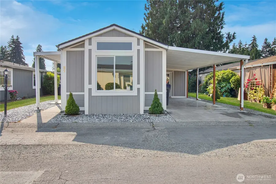 707 37th Street Se, Auburn, WA 98002 - #2