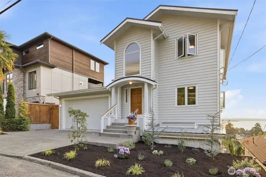 7329 44th Avenue Sw, Seattle, WA 98136 - #2