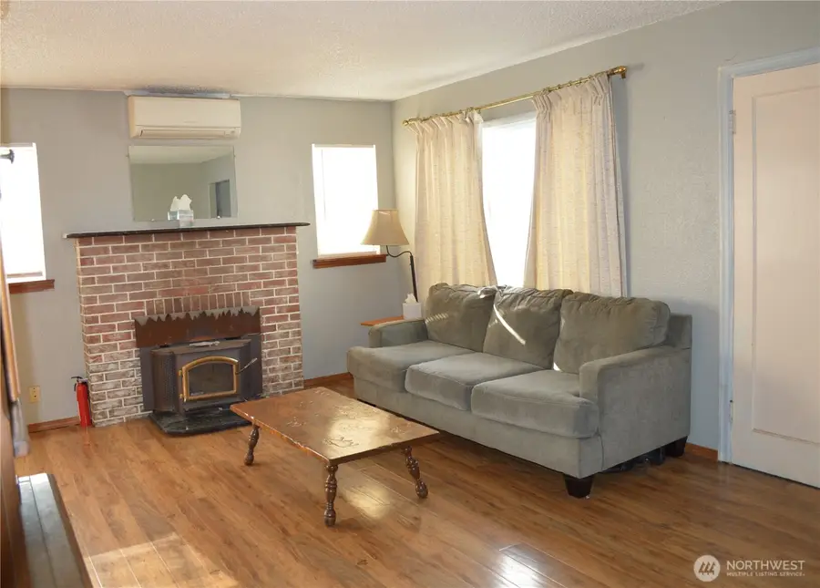 1016 S 72nd, Tacoma, WA 98408 - #2