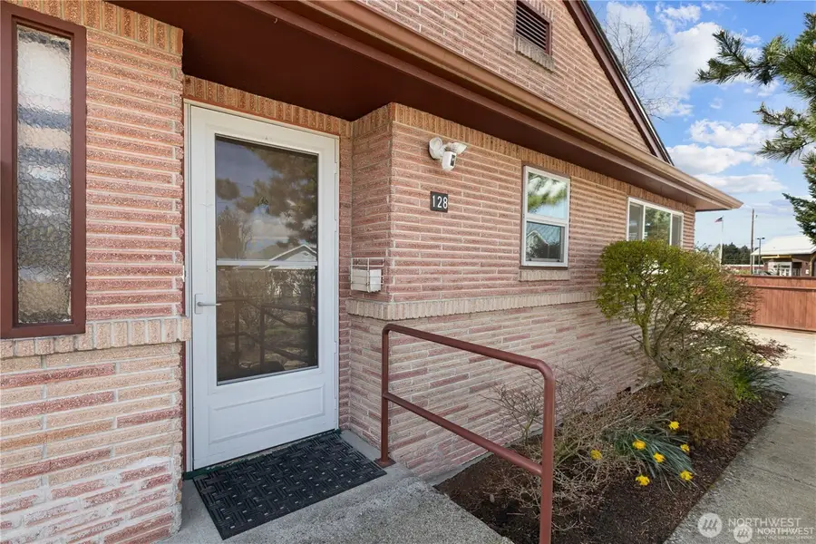 128 14th Street Se, Auburn, WA 98002 - #2