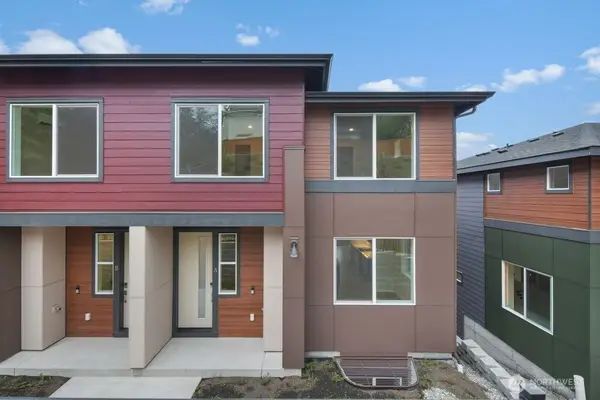 13216 NE 127th Court #A, Kirkland, WA 98034