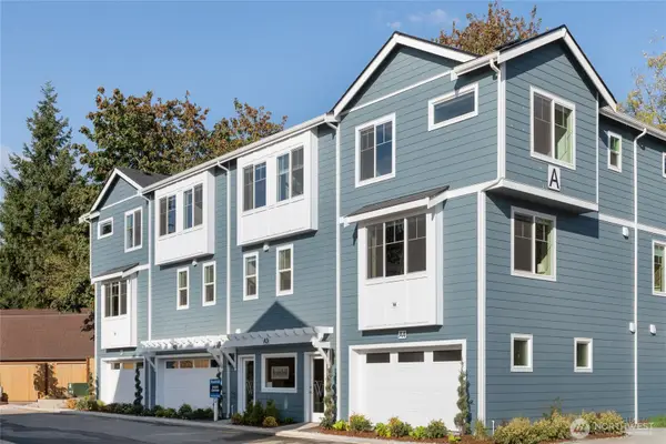 14424 Madison Way #F2, Lynnwood, WA 98087