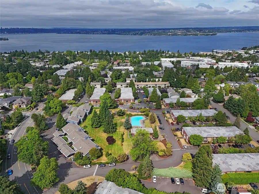 11010 NE 68th Street #622, Kirkland, WA 98033 - #2