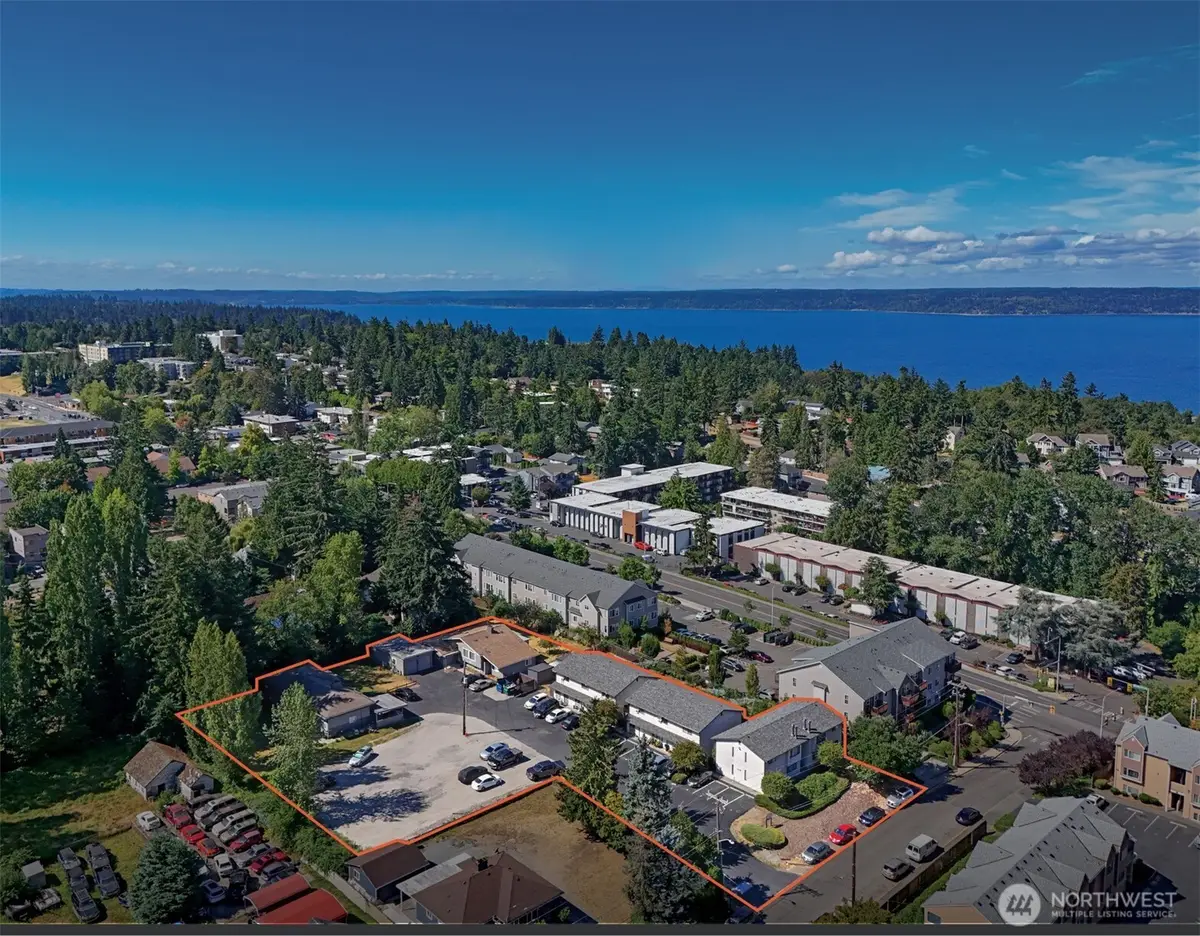 1031 SW 122nd Street, Seattle, WA 98146 - #1