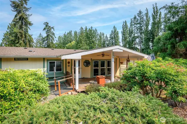 55 Hunt Road, Port Hadlock, WA 98339