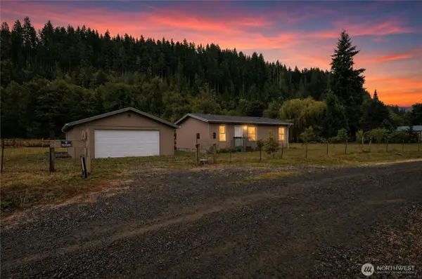 209 Waterloo Road, Glenoma, WA 98336