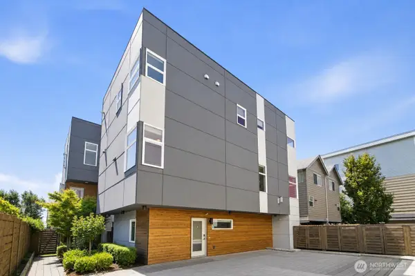 2247 NW 64th Street, Seattle, WA 98107