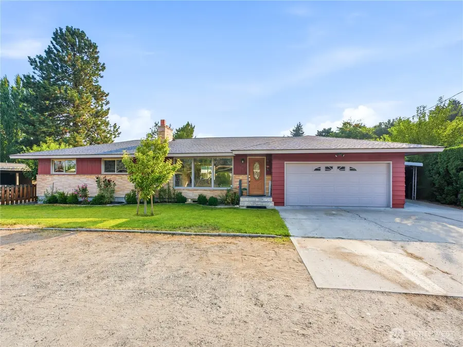 567 Dayton Avenue, East Wenatchee, WA 98802 - #2