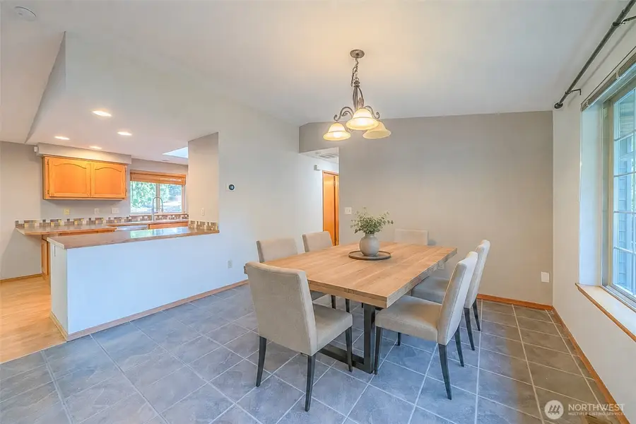 704 105th Place Se, Everett, WA 98208 - #3