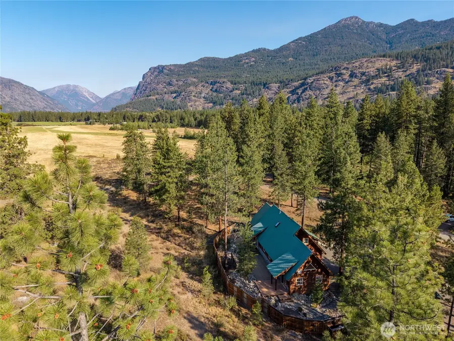 9 Deer Run Loop Road, Early Winters, WA 98856 - #2