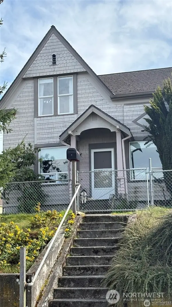 502 E Wright Avenue, Tacoma, WA 98404