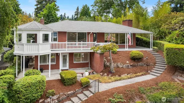 6635 57th Avenue Ne, Seattle, WA 98115