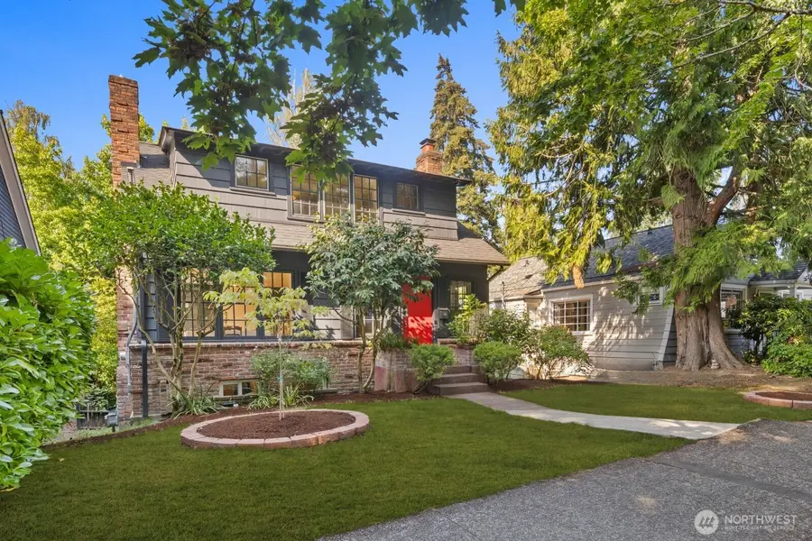 1624 E Mcgraw Street, Seattle, WA 98112 - #2