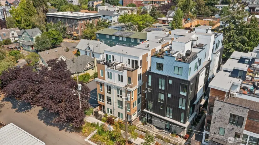 222 10th Avenue E #D, Seattle, WA 98102 - #2