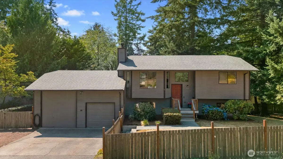 1511 N Lake Stickney Drive, Lynnwood, WA 98087 - #1