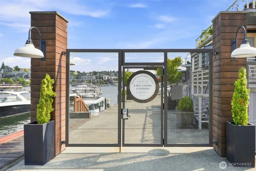 2309 N Northlake Way #14, Seattle, WA 98103 - #2