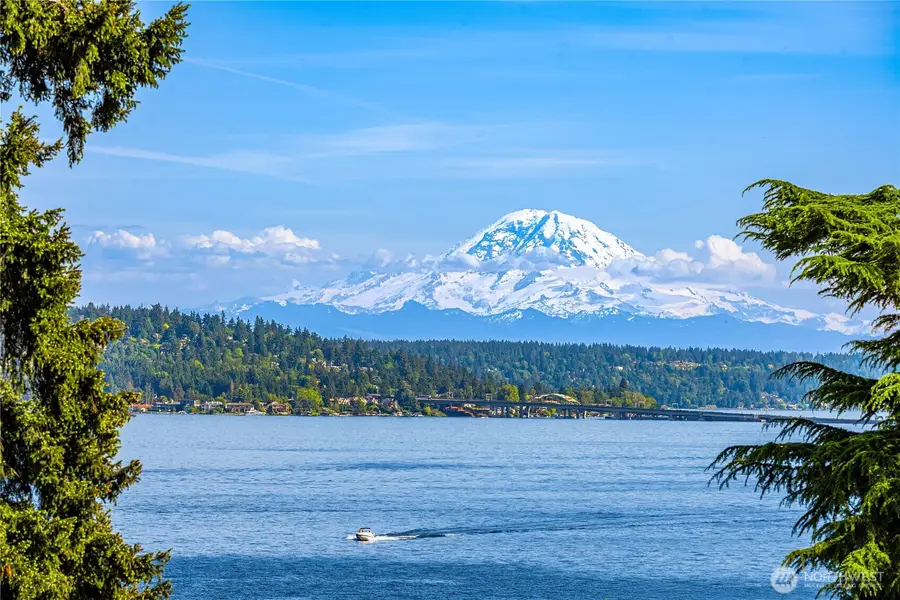 1031 Mcgilvra Boulevard E, Seattle, WA 98112 - #2
