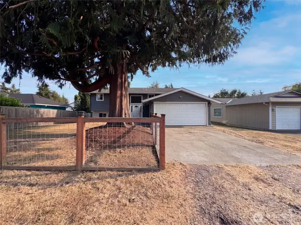 422 116th Place Sw, Everett, WA 98204