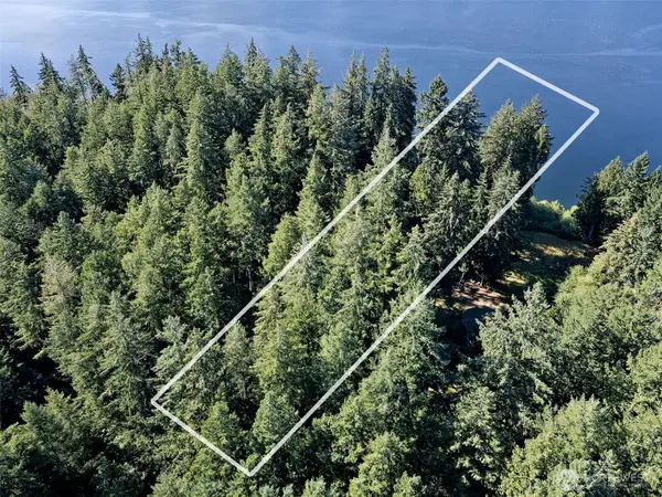 50 E Philura Lane #2, Shelton, WA 98584